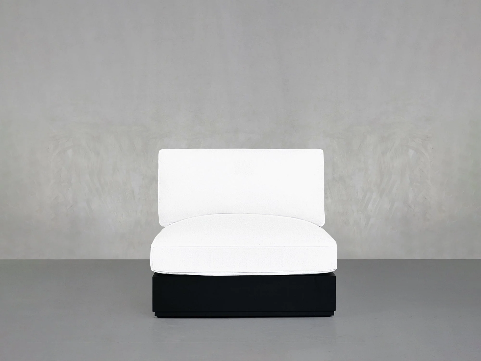 Outdoor Daybeds & Pits